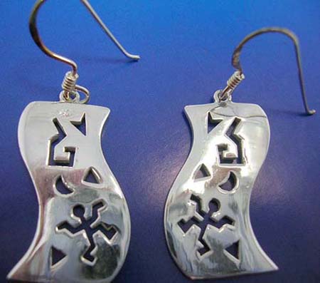 handcrafted beaded earrings jewelry