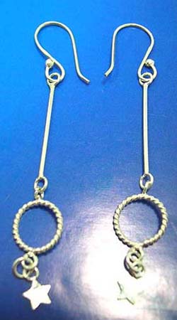  long strip design sterling silver earring with circle pattern a mini star on bottom
