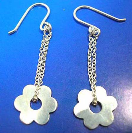  french wired hook sterling silver earring flower chips