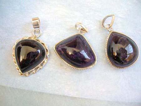 amethyst gemstone pendant necklace
