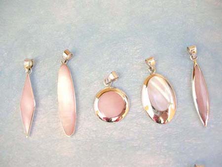 mother of pearl shell pendants